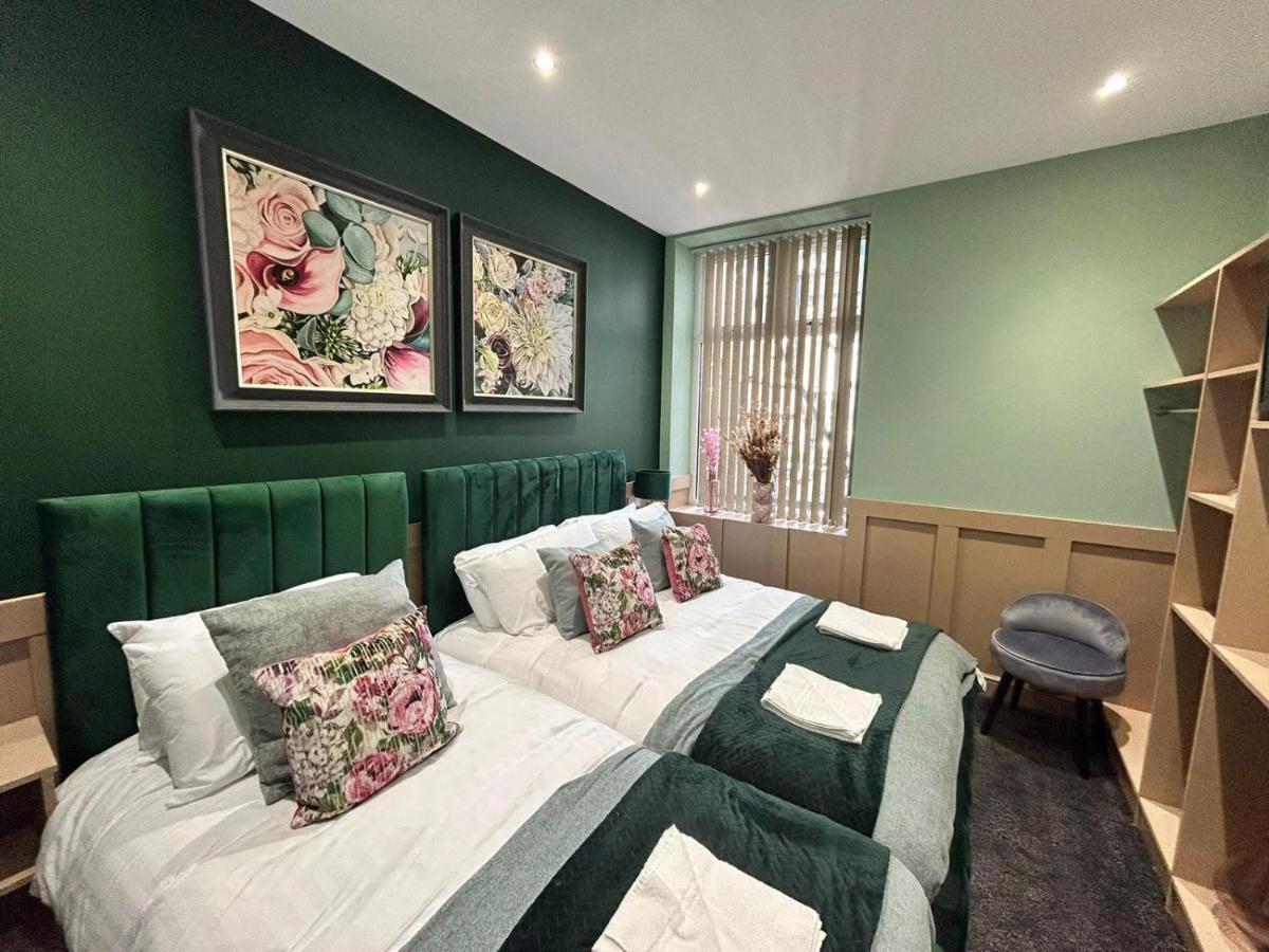 Strawberry Fields Suite By Sasco Apartments Blackpool Exterior photo